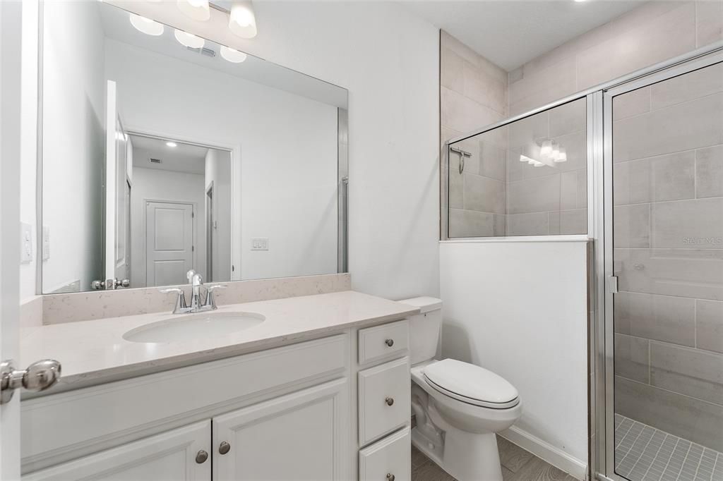 待售: $295,000 (2 贝兹, 2 浴室, 1548 平方英尺)