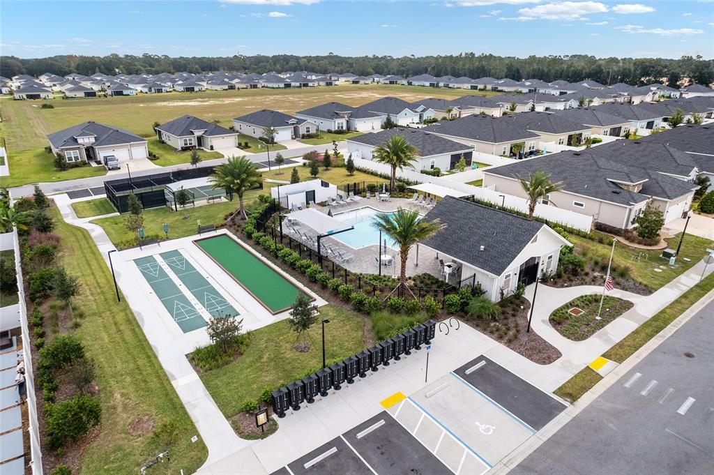 待售: $295,000 (2 贝兹, 2 浴室, 1548 平方英尺)