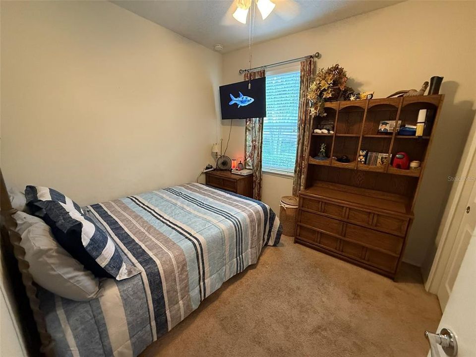 For Sale: $300,000 (2 beds, 2 baths, 1437 Square Feet)