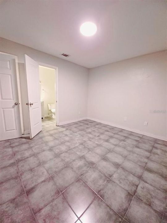 For Sale: $449,900 (8 beds, 0 baths, 1800 Square Feet)