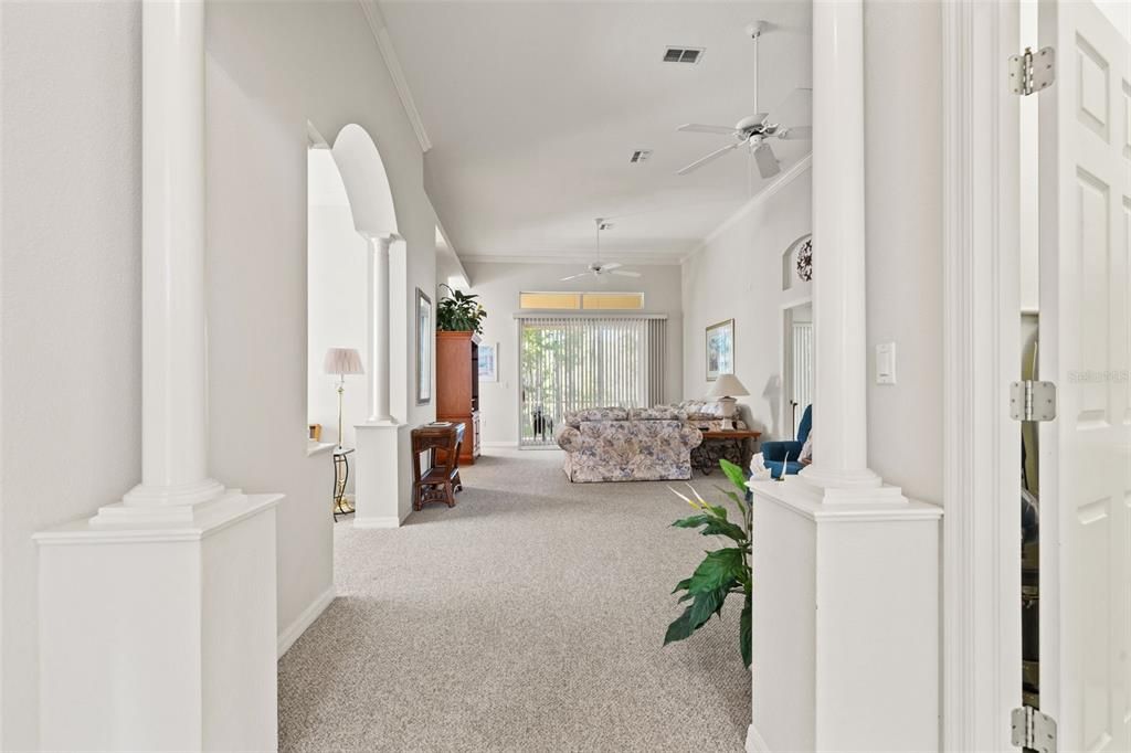 For Sale: $275,000 (2 beds, 2 baths, 1565 Square Feet)