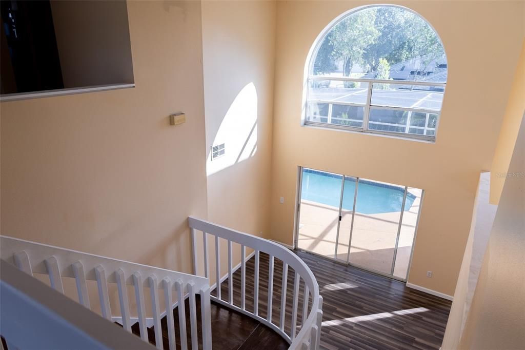 出租: $2,200 (4 贝兹, 2 浴室, 2150 平方英尺)