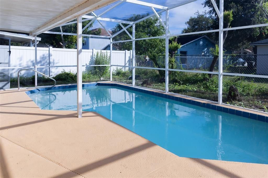 出租: $2,200 (4 贝兹, 2 浴室, 2150 平方英尺)