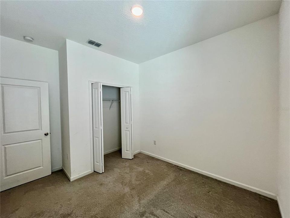 出租: $2,250 (4 贝兹, 2 浴室, 1600 平方英尺)