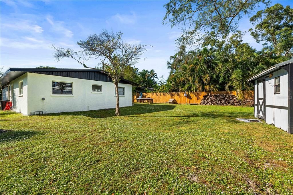 For Sale: $349,000 (3 beds, 1 baths, 1018 Square Feet)