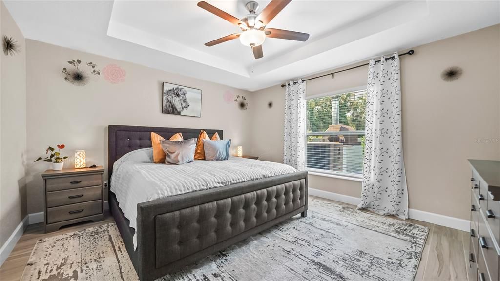 Activo con contrato: $650,000 (3 camas, 2 baños, 1683 Pies cuadrados)