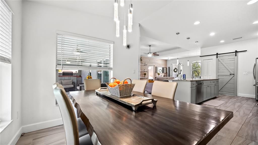 Activo con contrato: $650,000 (3 camas, 2 baños, 1683 Pies cuadrados)