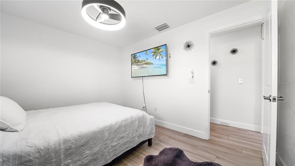 Activo con contrato: $650,000 (3 camas, 2 baños, 1683 Pies cuadrados)