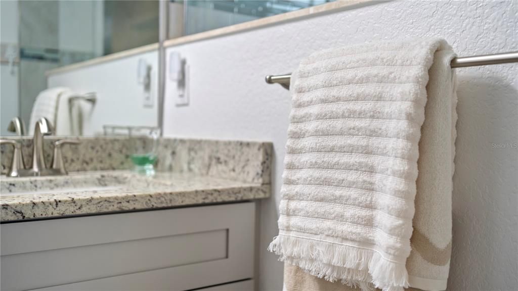 Activo con contrato: $650,000 (3 camas, 2 baños, 1683 Pies cuadrados)