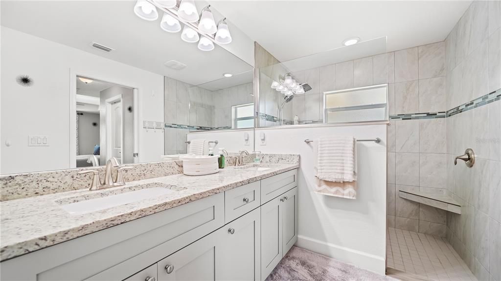 Activo con contrato: $650,000 (3 camas, 2 baños, 1683 Pies cuadrados)