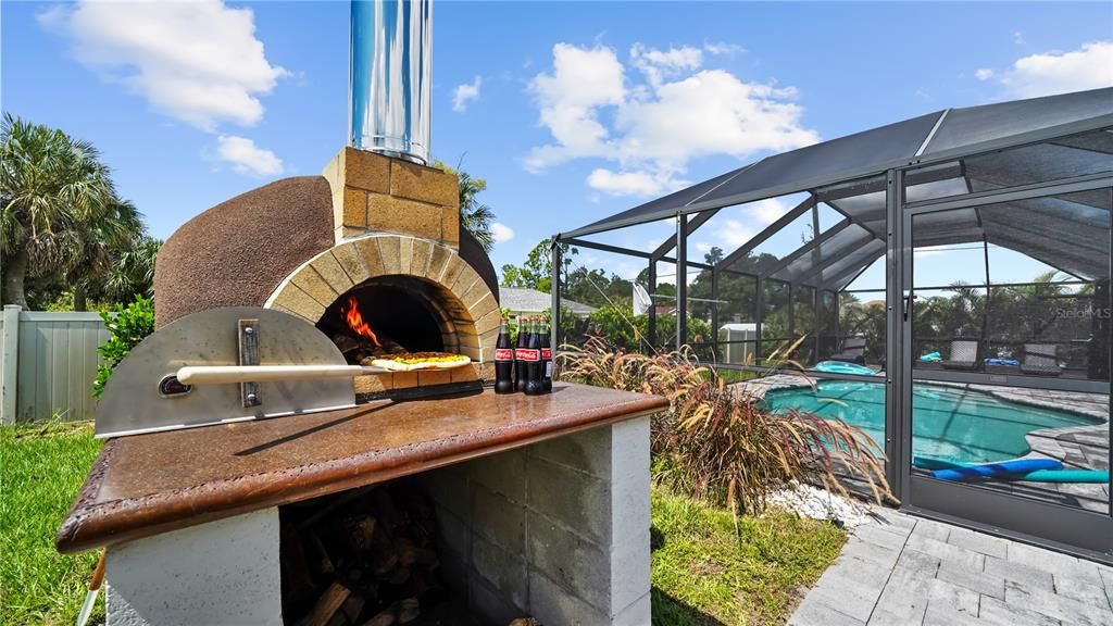 Activo con contrato: $650,000 (3 camas, 2 baños, 1683 Pies cuadrados)