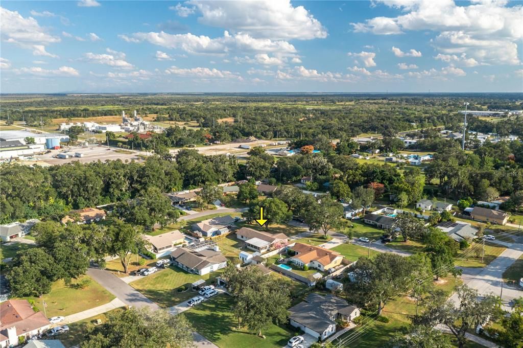 En Venta: $295,000 (4 camas, 2 baños, 1864 Pies cuadrados)