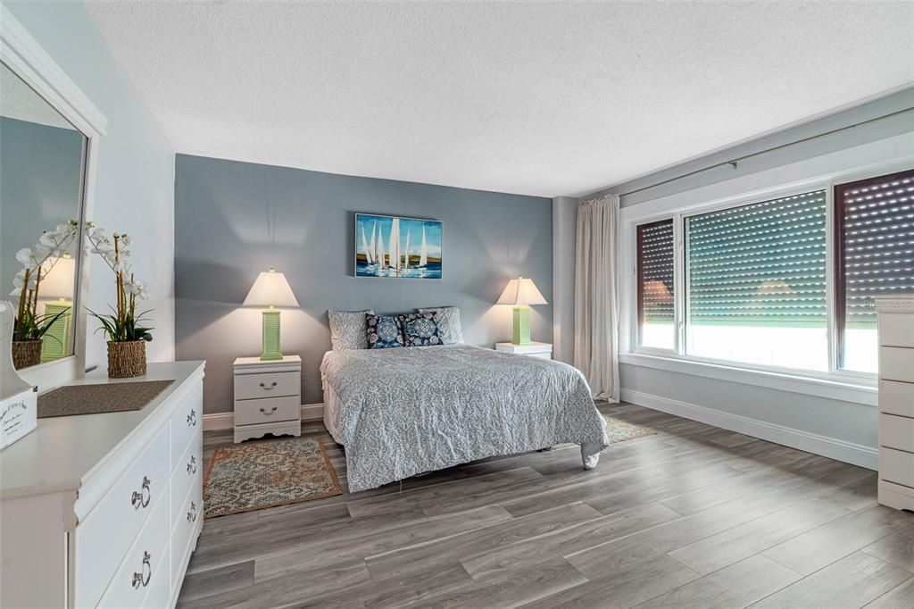 待售: $524,000 (2 贝兹, 2 浴室, 1331 平方英尺)