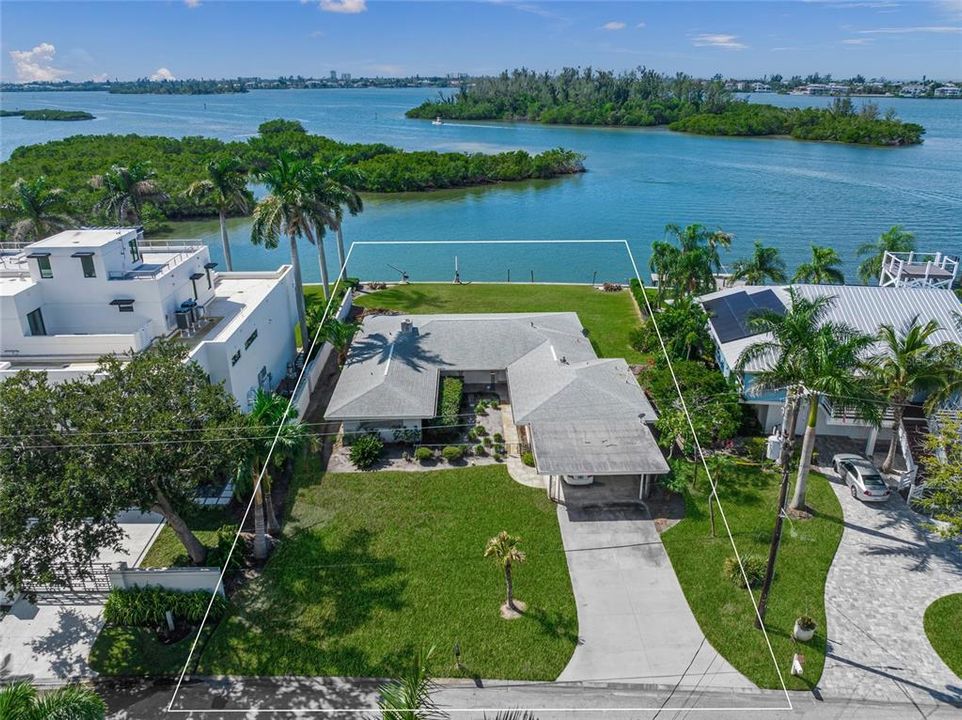 For Sale: $3,500,000 (0.37 acres)