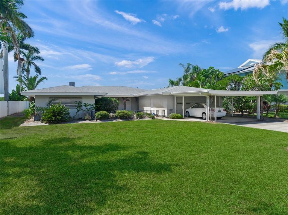 For Sale: $3,500,000 (0.37 acres)