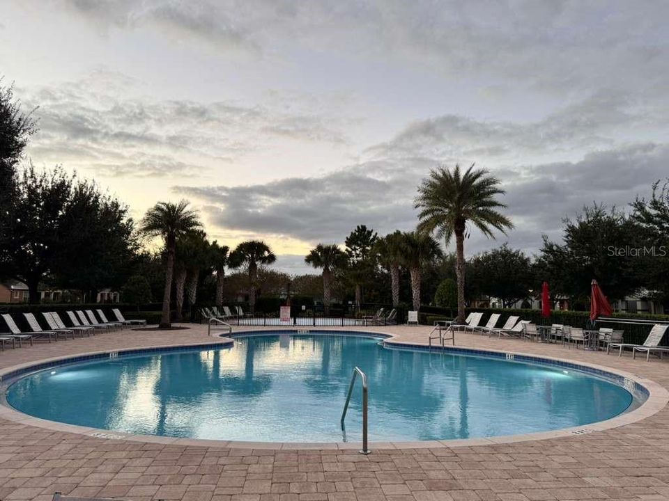 For Rent: $2,750 (3 beds, 2 baths, 1905 Square Feet)