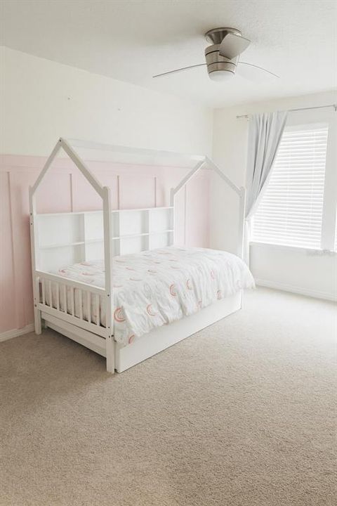 For Rent: $2,750 (3 beds, 2 baths, 1905 Square Feet)