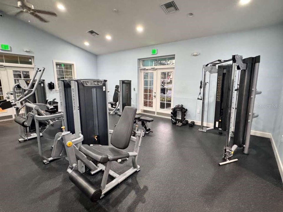 For Rent: $2,750 (3 beds, 2 baths, 1905 Square Feet)