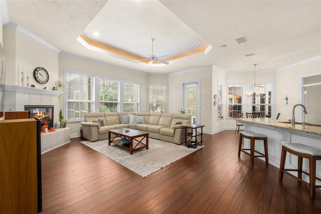 For Sale: $949,900 (4 beds, 3 baths, 3284 Square Feet)