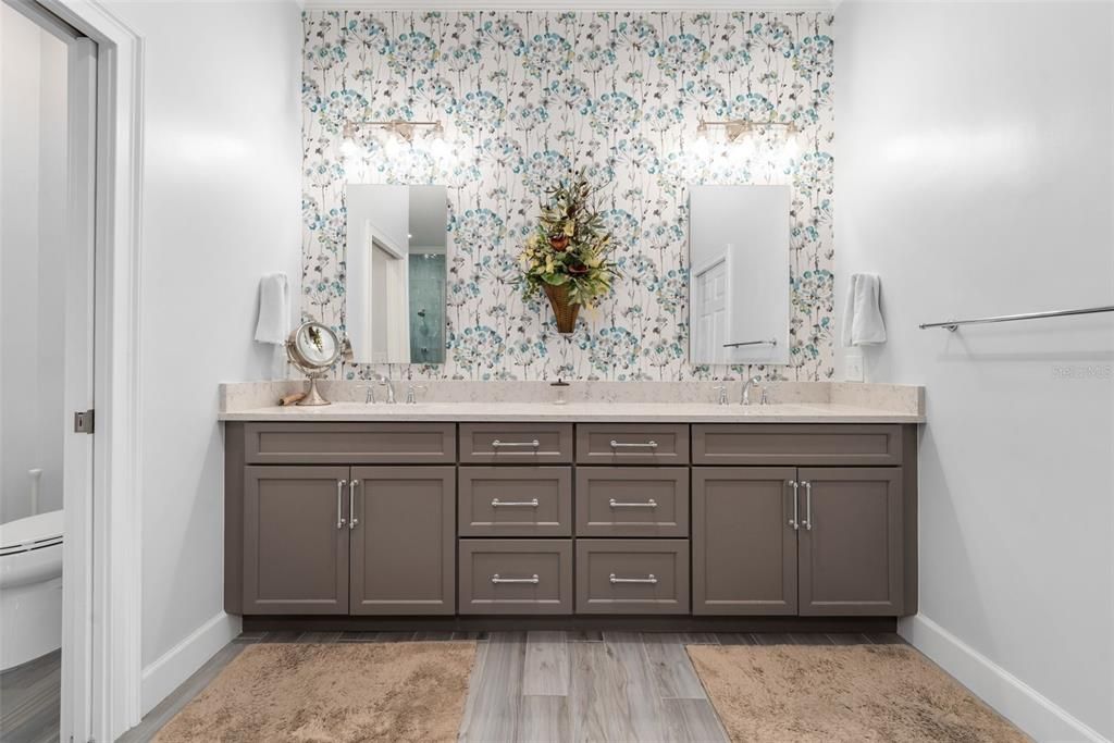 For Sale: $949,900 (4 beds, 3 baths, 3284 Square Feet)