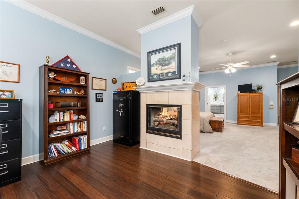 For Sale: $949,900 (4 beds, 3 baths, 3284 Square Feet)