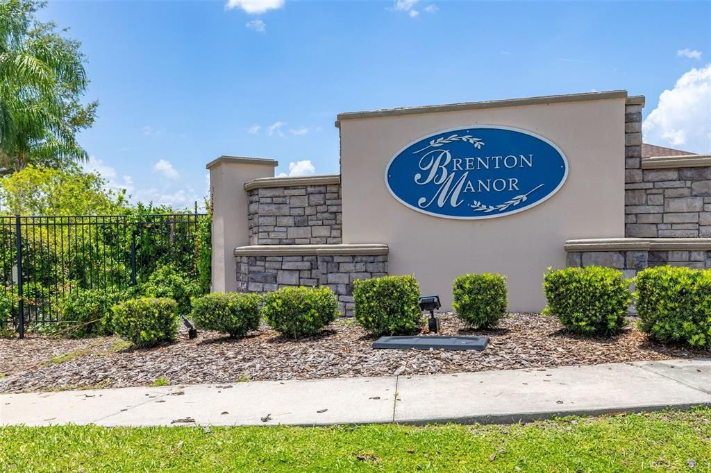 待售: $345,900 (4 贝兹, 3 浴室, 2357 平方英尺)