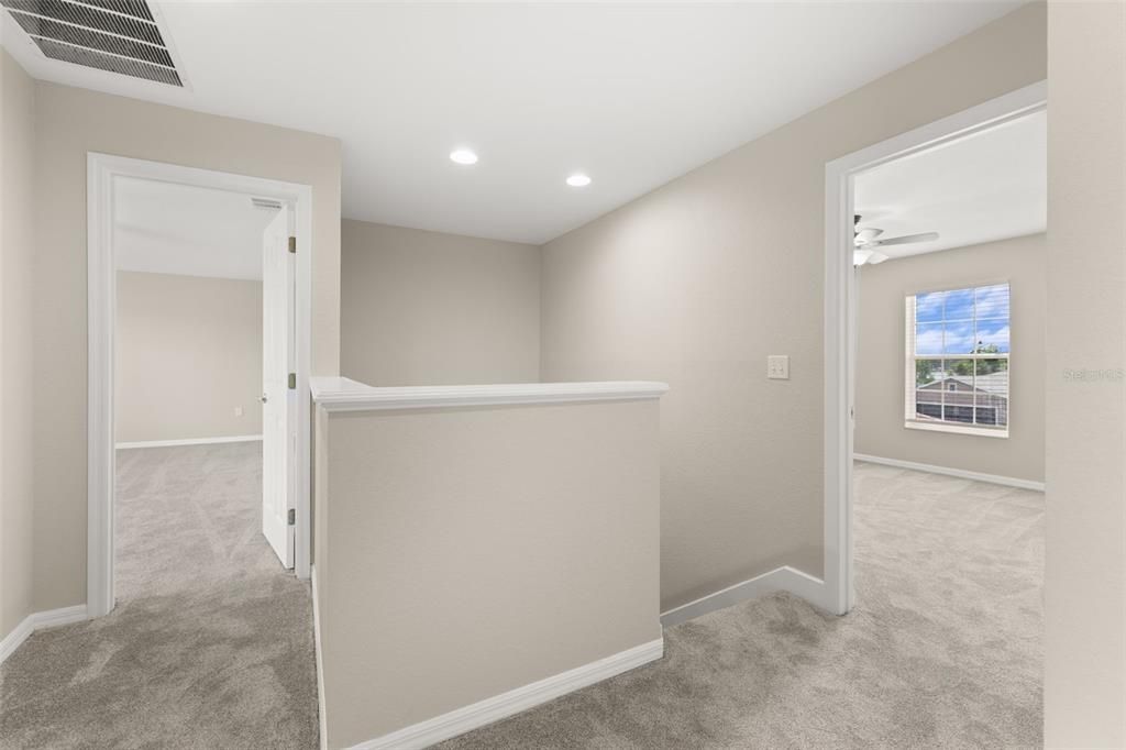 待售: $345,900 (4 贝兹, 3 浴室, 2357 平方英尺)