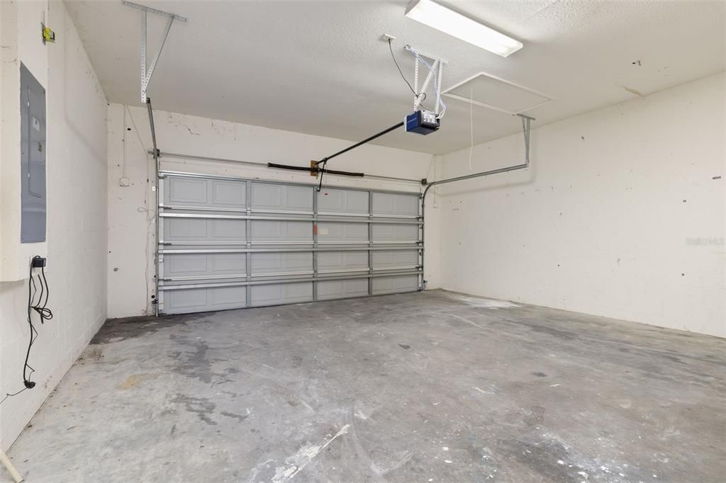 待售: $345,900 (4 贝兹, 3 浴室, 2357 平方英尺)