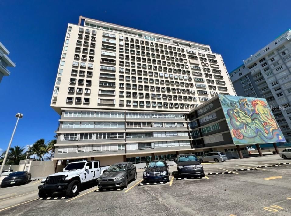 На продажу: $525,000 (2 спален, 2 ванн, 1018 Квадратных фут)