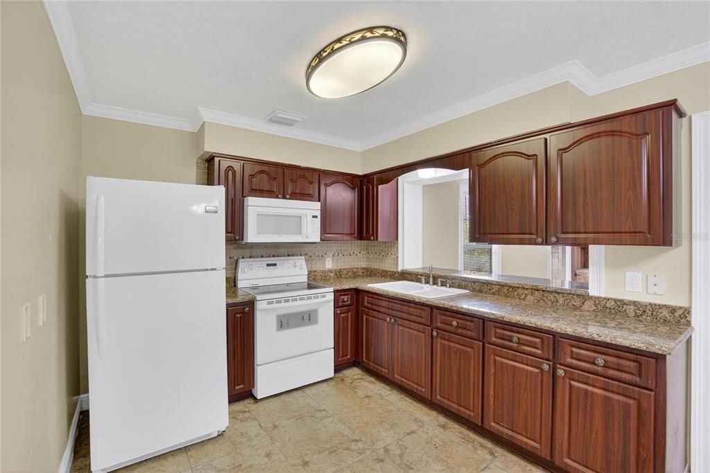 For Sale: $525,000 (3 beds, 2 baths, 1723 Square Feet)