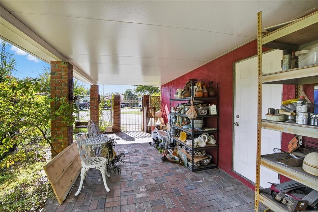 For Sale: $525,000 (3 beds, 2 baths, 1723 Square Feet)