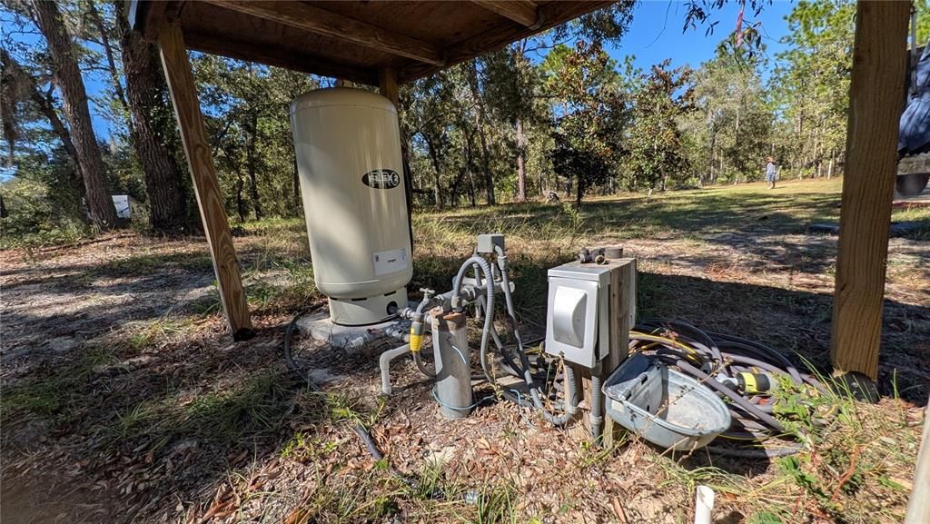 待售: $695,000 (5 贝兹, 3 浴室, 2915 平方英尺)