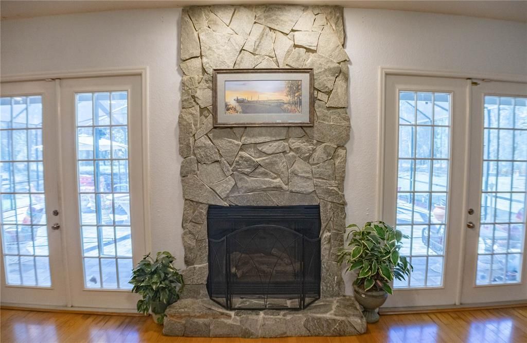 待售: $695,000 (5 贝兹, 3 浴室, 2915 平方英尺)