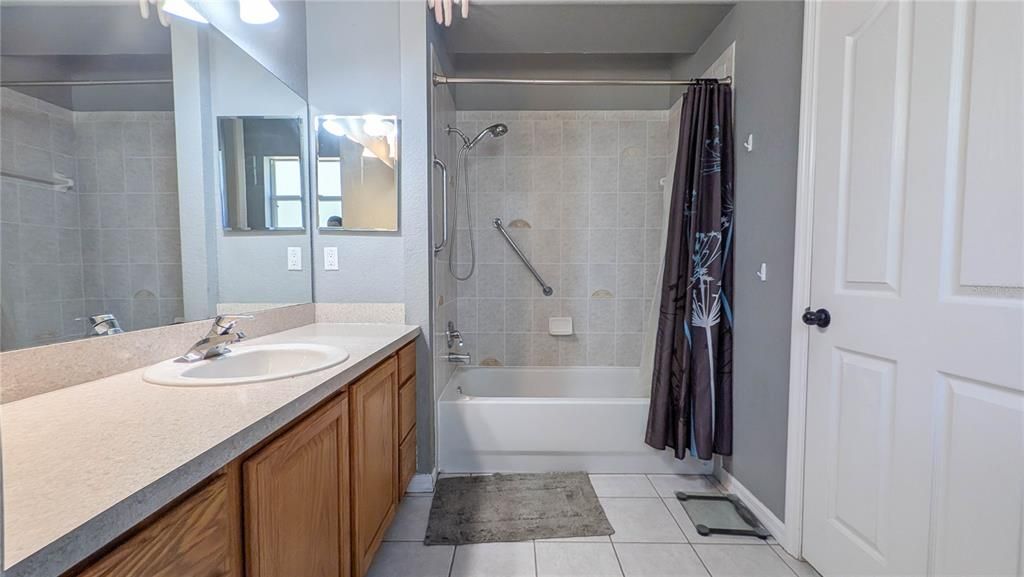 待售: $695,000 (5 贝兹, 3 浴室, 2915 平方英尺)