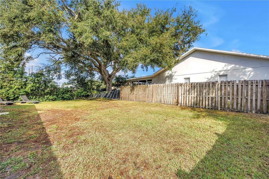 For Sale: $574,000 (3 beds, 2 baths, 1725 Square Feet)