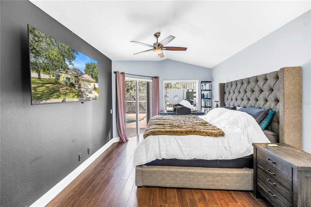 For Sale: $574,000 (3 beds, 2 baths, 1725 Square Feet)