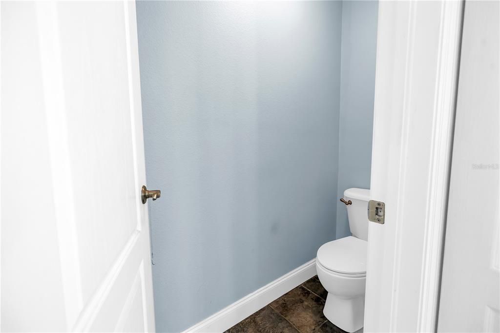 For Sale: $574,000 (3 beds, 2 baths, 1725 Square Feet)