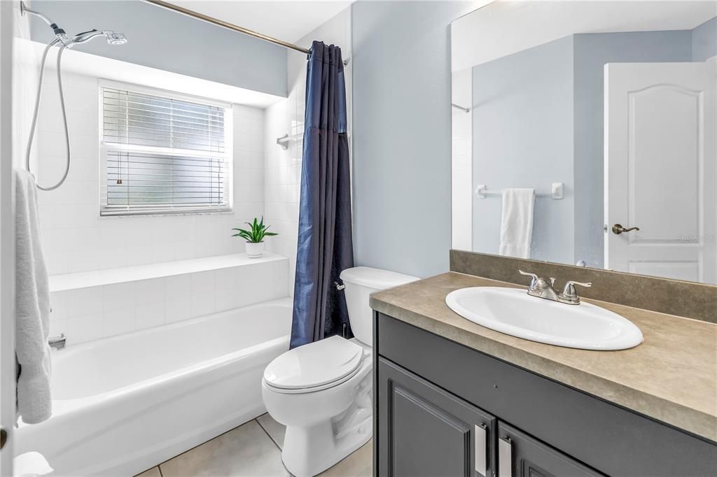 For Sale: $574,000 (3 beds, 2 baths, 1725 Square Feet)