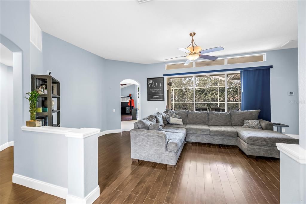 For Sale: $574,000 (3 beds, 2 baths, 1725 Square Feet)