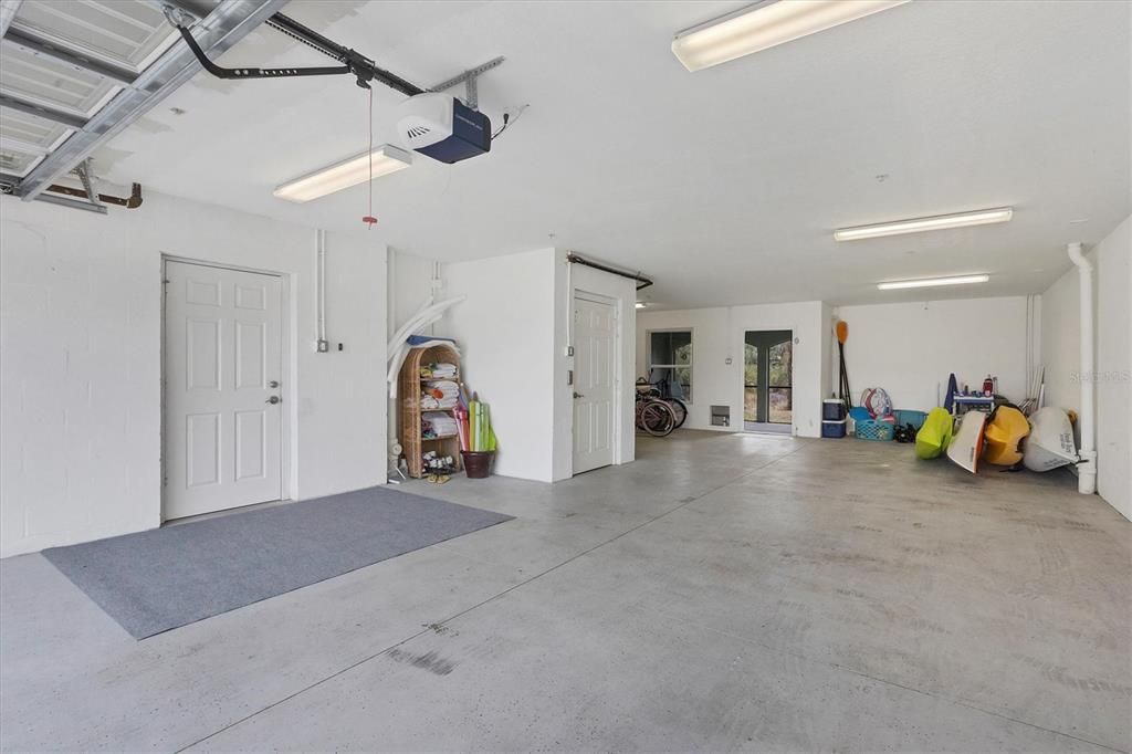 待售: $425,000 (3 贝兹, 2 浴室, 2248 平方英尺)