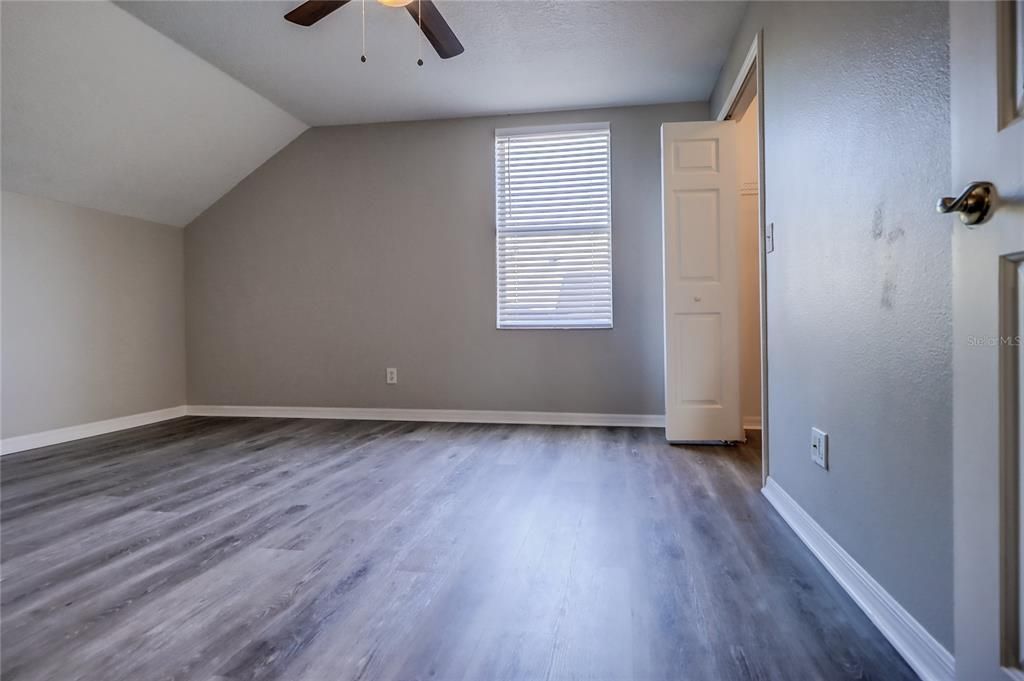 For Sale: $389,000 (4 beds, 2 baths, 2065 Square Feet)