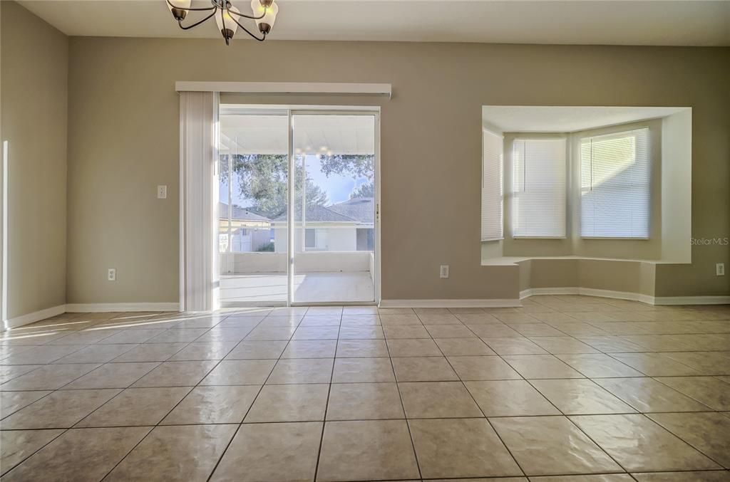 For Sale: $389,000 (4 beds, 2 baths, 2065 Square Feet)