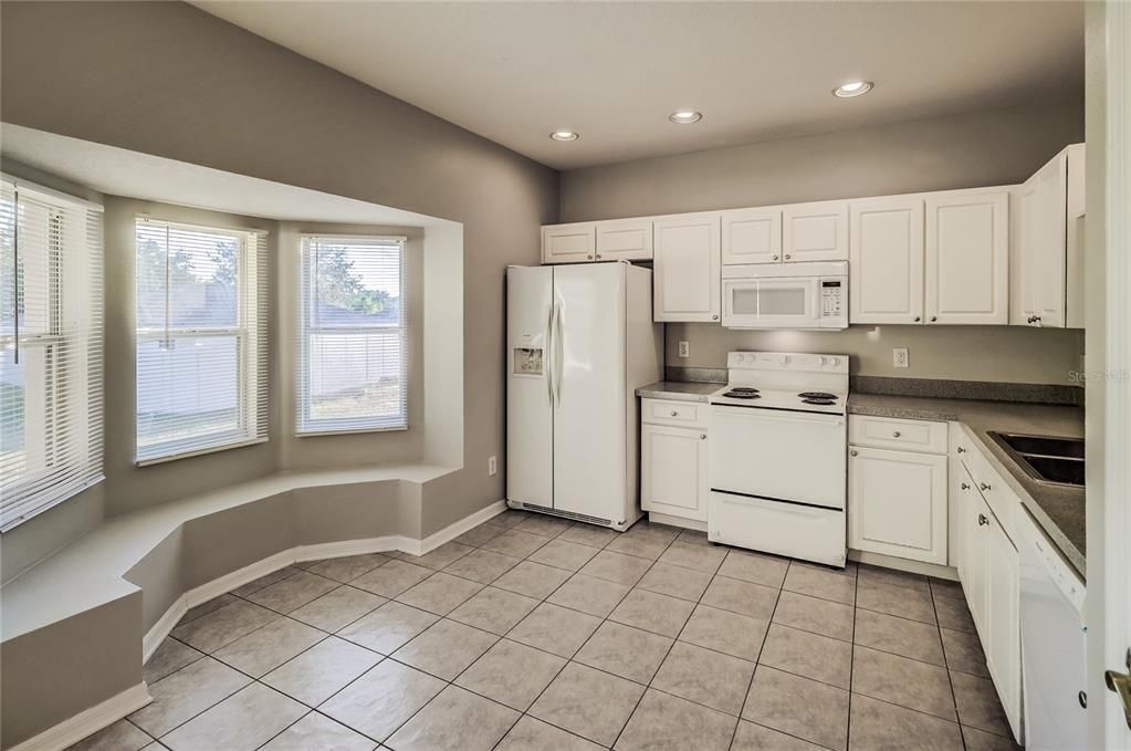 For Sale: $389,000 (4 beds, 2 baths, 2065 Square Feet)