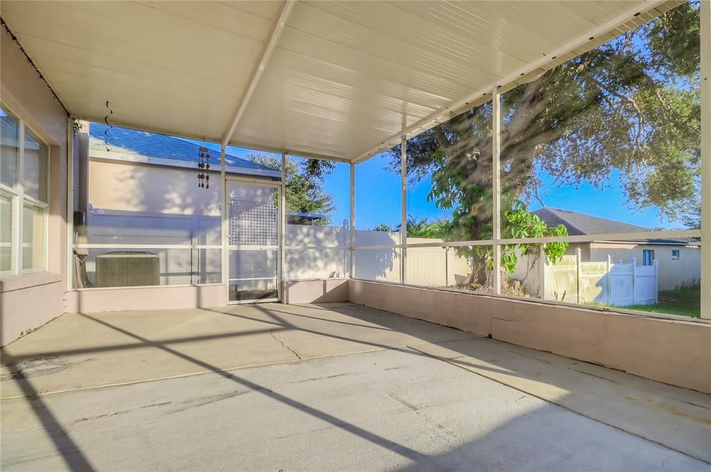 For Sale: $389,000 (4 beds, 2 baths, 2065 Square Feet)