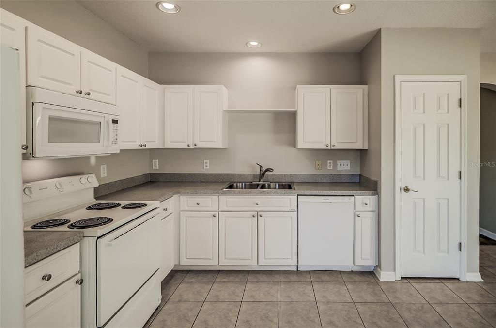 For Sale: $389,000 (4 beds, 2 baths, 2065 Square Feet)