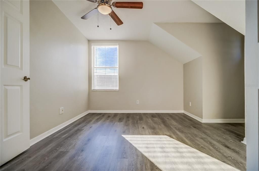 For Sale: $389,000 (4 beds, 2 baths, 2065 Square Feet)