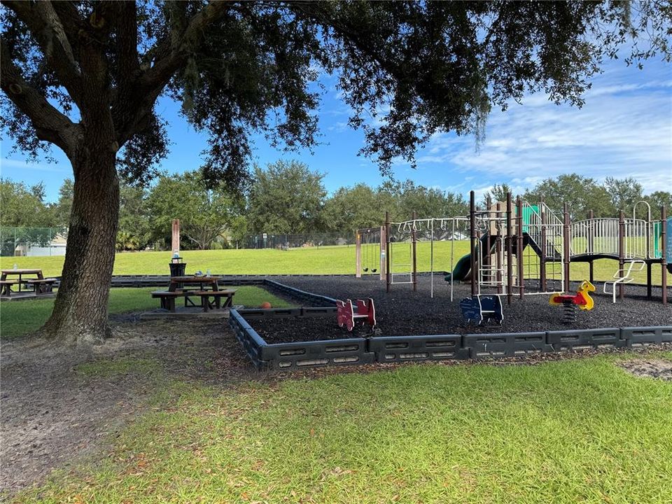 For Sale: $389,000 (4 beds, 2 baths, 2065 Square Feet)