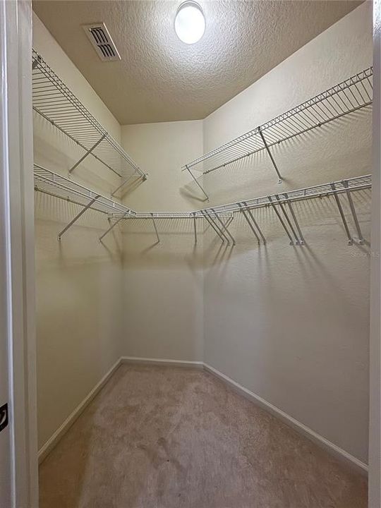 For Rent: $1,800 (3 beds, 2 baths, 1495 Square Feet)