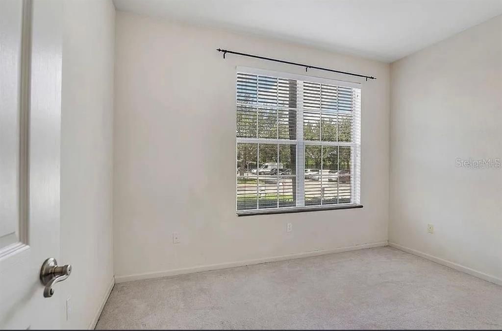 For Rent: $1,800 (3 beds, 2 baths, 1495 Square Feet)