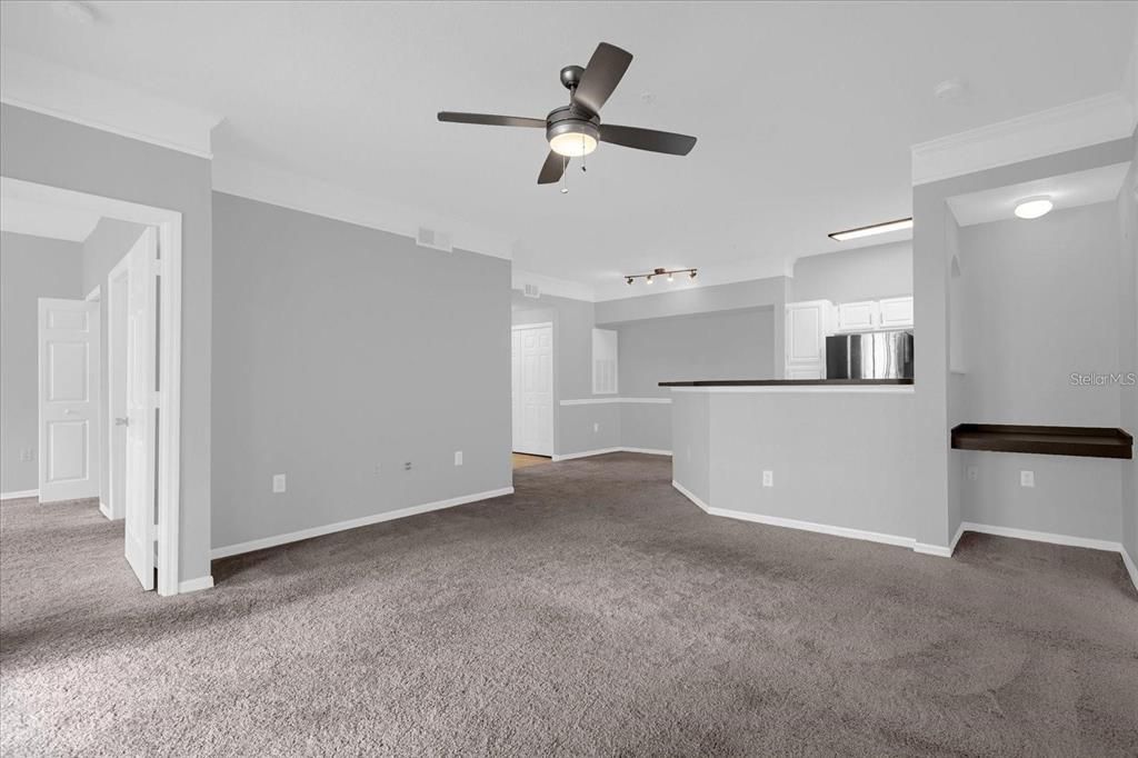 Activo con contrato: $1,650 (2 camas, 2 baños, 1107 Pies cuadrados)